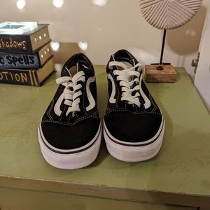 Black Ol School Vans - women's size 10